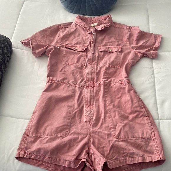 Vici Pants - Vici “tough love cotton pocketed utility romper” Color:pink size: medium